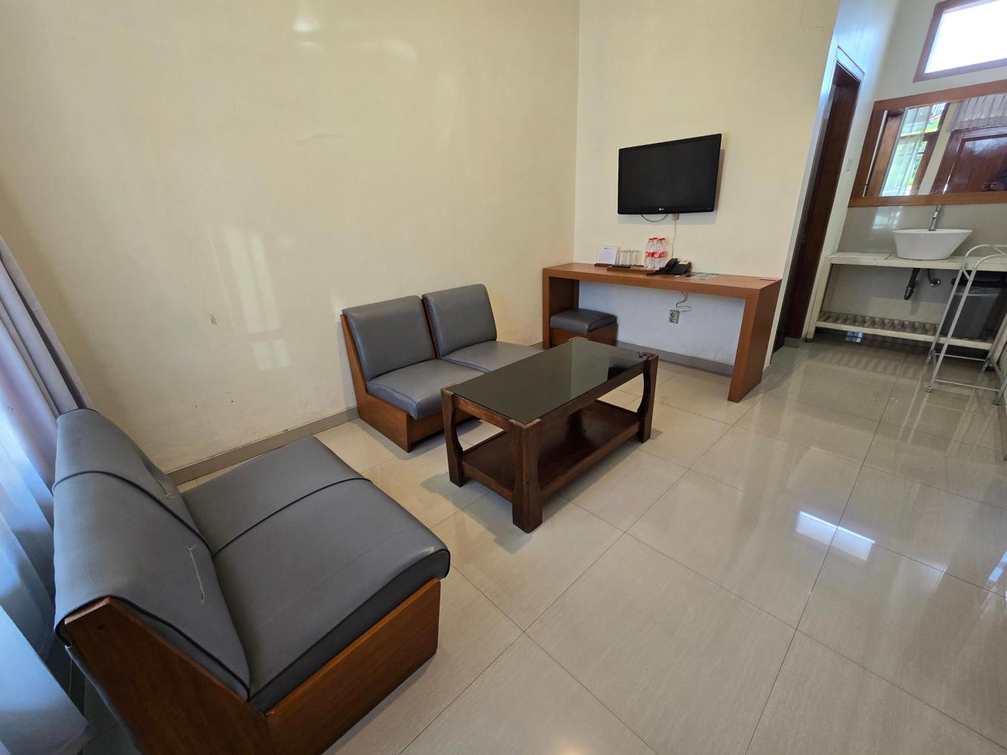 Kusma Hotel Bandungan เซอมารัง ภายนอก รูปภาพ